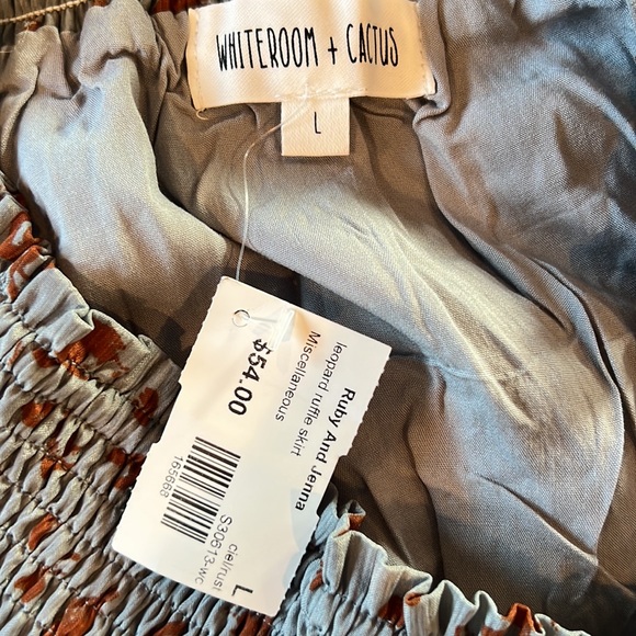 Ruby and Jenna tiered mini skirt. NWT. - Picture 3 of 3